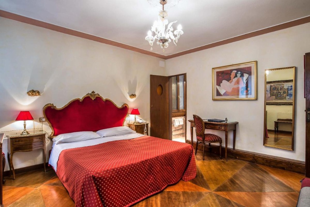 Hotel La Fenice et Des Artistes Image 18