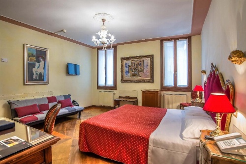 Hotel La Fenice et Des Artistes image 19