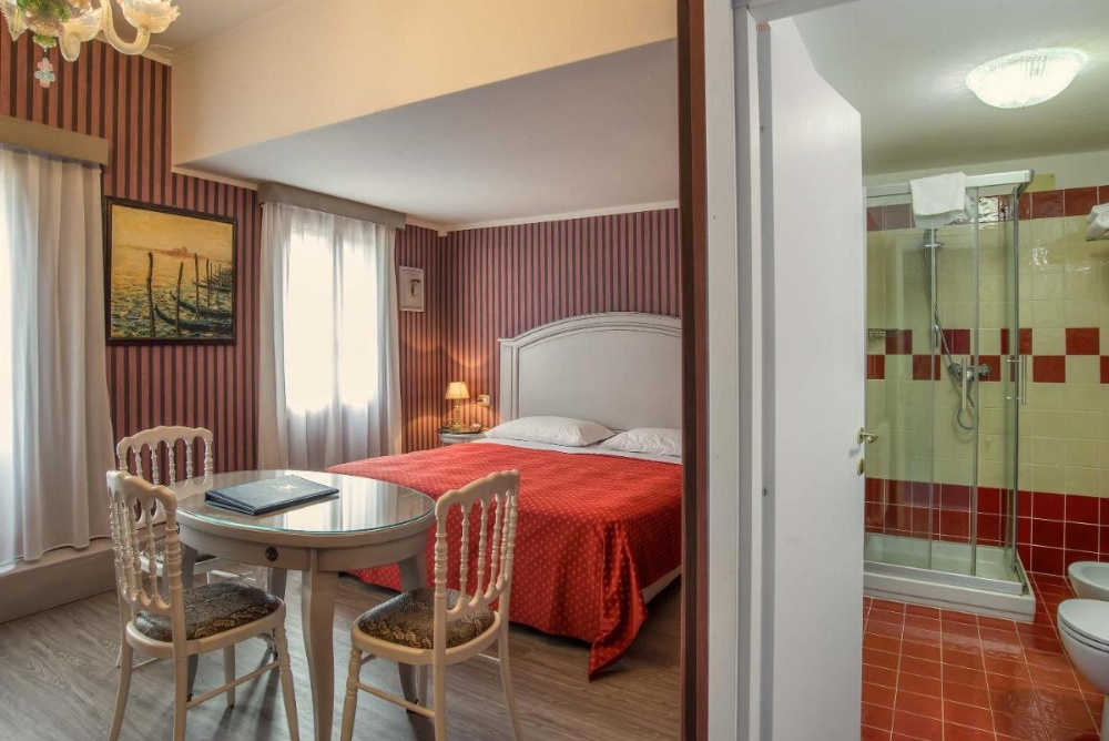 Hotel La Fenice et Des Artistes Image 23