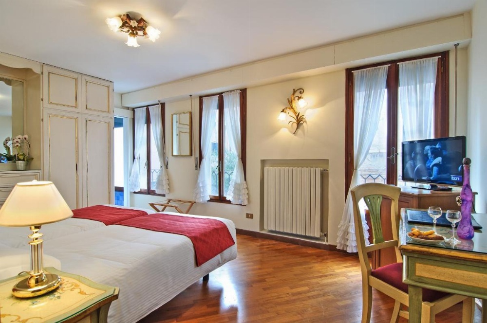 Hotel La Fenice et Des Artistes