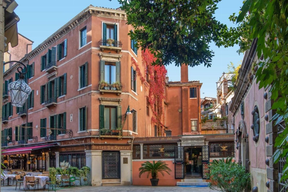Hotel La Fenice et Des Artistes Image 42